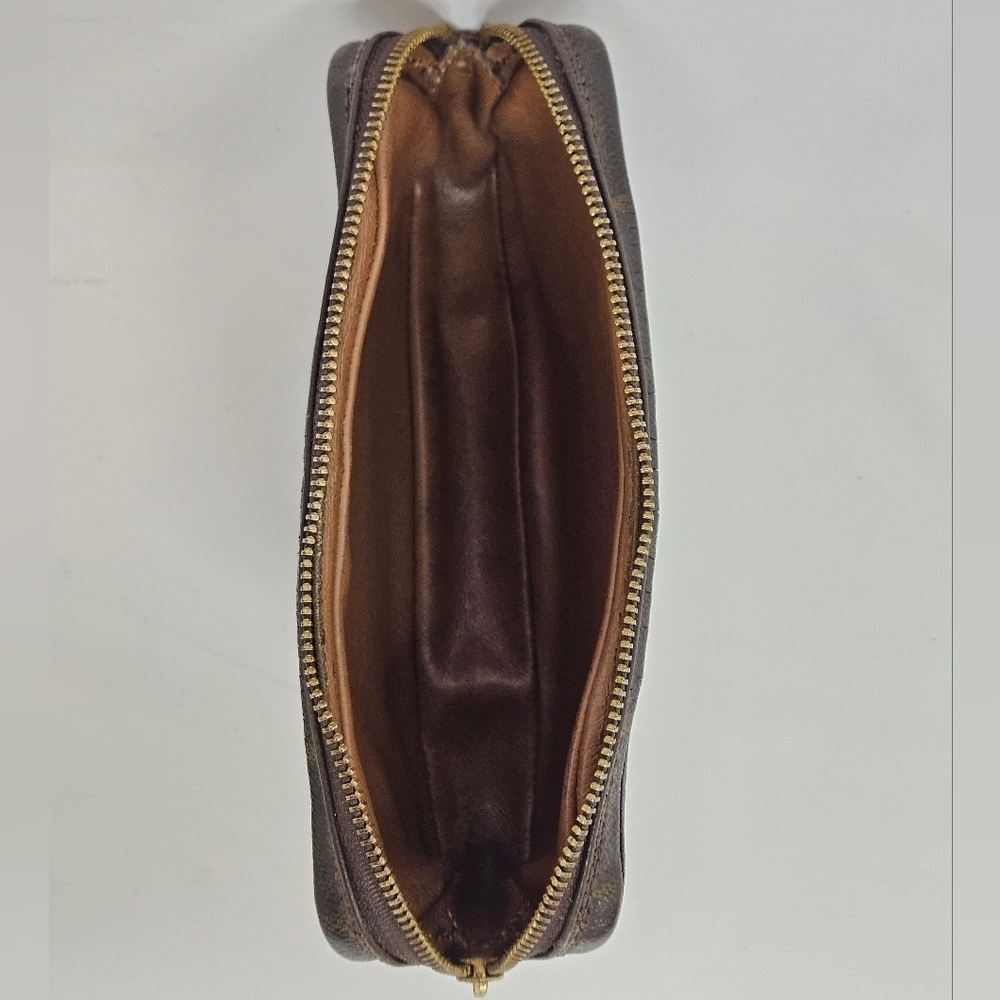 Louis Vuitton Vintage 1991 Marly Clutch In Brown LV Monogram - Picture 13 of 14